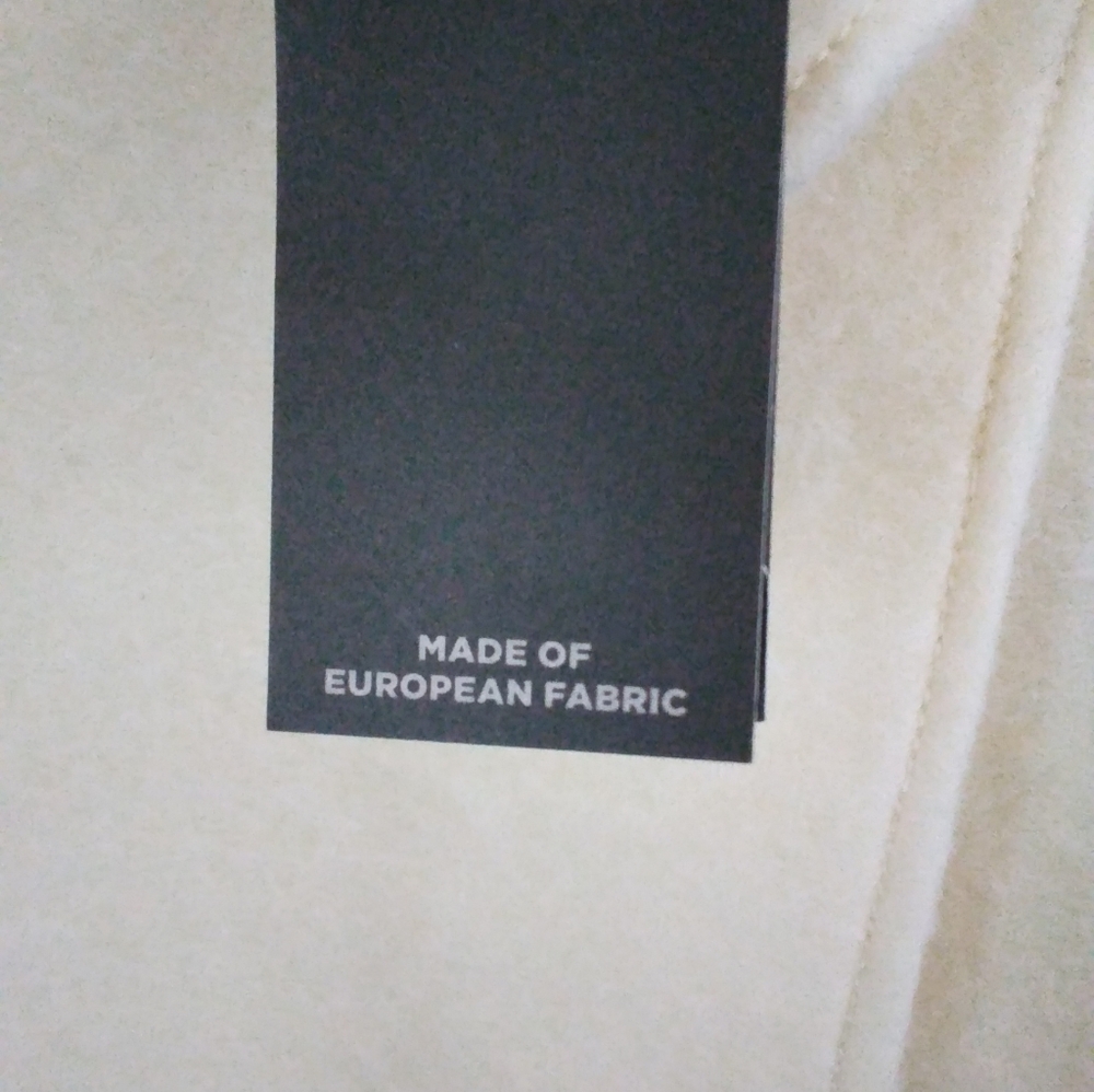 Armani Exchange Stunning Winter Jacket - Picture 8 of 13